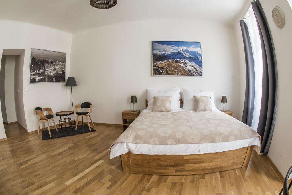 Brand New Apartamento Praga